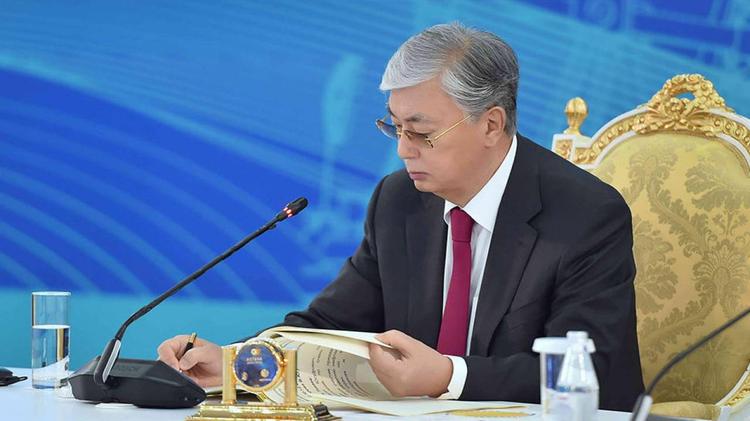 В эфире Казахского радио прозвучат полные аудиоверсии статей Елбасы и Главы государства о Независимости