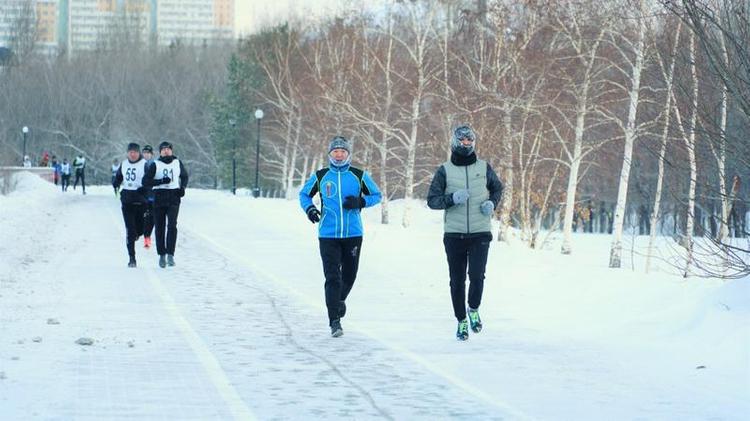 В столичном триатлон парке прошли соревнования по зимнему бегу