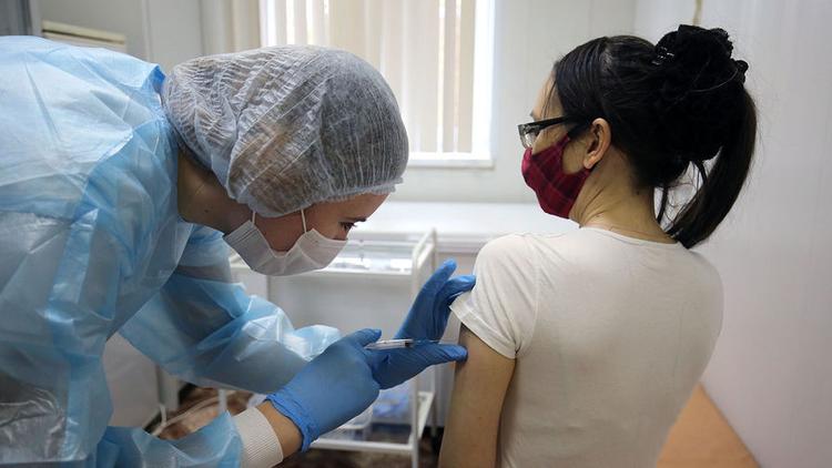 Алматы қаласында бір тәулікте 7 307 адам коронавирусқа қарсы вакцина салдырды