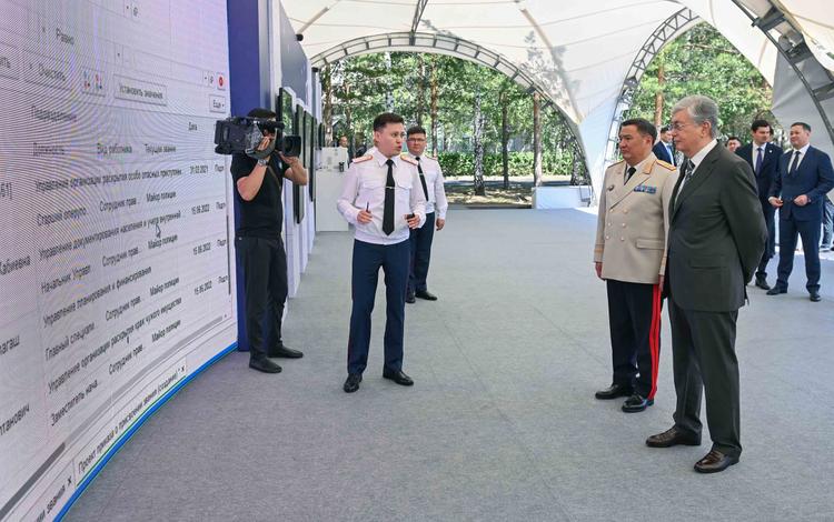 Мемлекет басшысы Қазақстан полициясының 30 жылдығына арналған салтанатты жиынға қатысты
