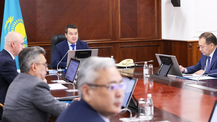 Әлихан Смайылов БАҚ туралы жаңа заңды жұртшылықпен кеңінен талқылауды тапсырды