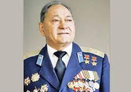 Вековой юбилей легендарного летчика Талгата Бегельдинова отметили в Казахстане