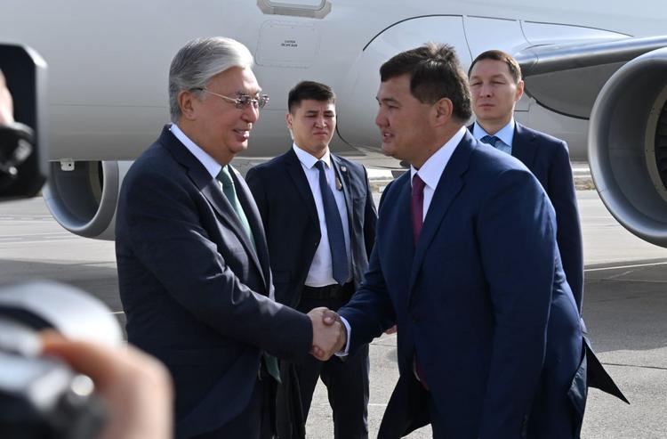 Глава государства прибыл с рабочим визитом в Кызылординскую область