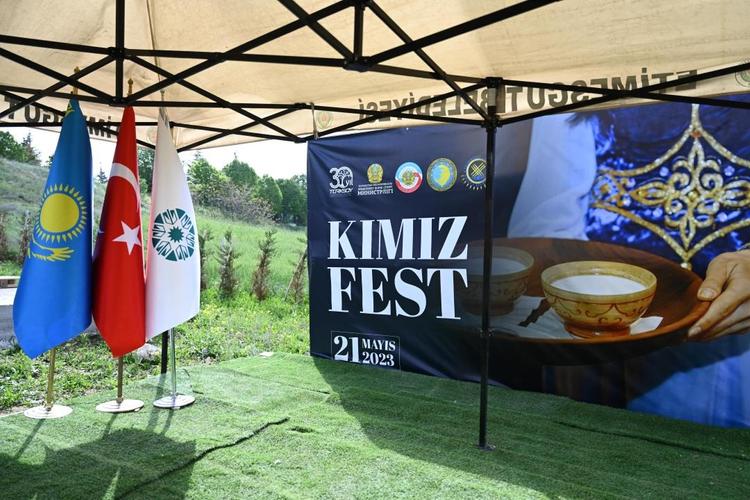 Түркия астанасында тұңғыш рет «Қымыз-fest» фестивалі өтті