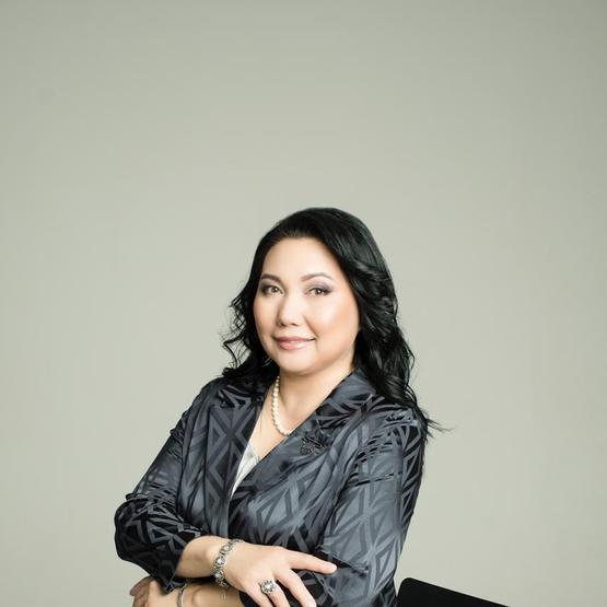 Қынап жыныс мүшесін мықтап қысады Бір қыз үйде жалаңаш билейді