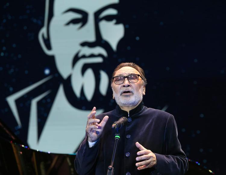 Шахимардан Әбілов елорда тұрғындарына өзінің монооперасын таныстырады