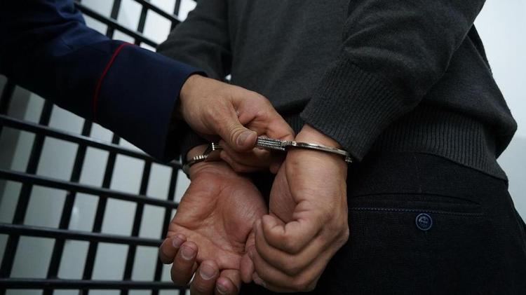 Жыл басынан бері 300-ден астам іздеуде жүрген қылмыскер ұсталды