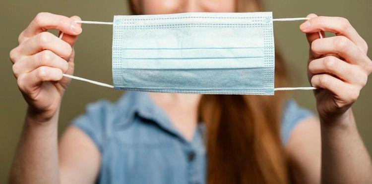 Елорданың санитарлық дәрігері тұрғындарға бетперде тағып жүруді ұсынды