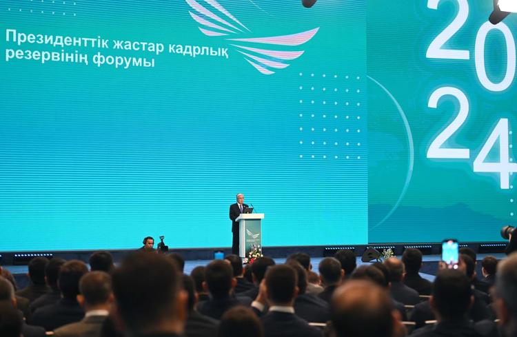 Мемлекеттік қызметті неғұрлым озық салаға айналдыру қажет - Президент