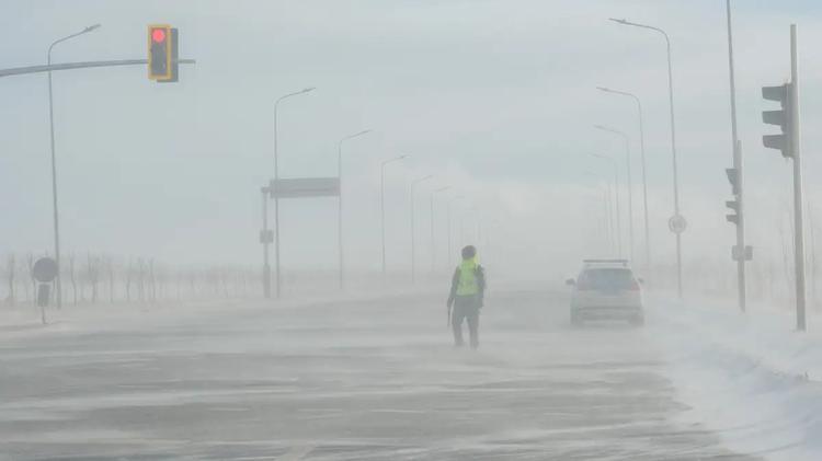 Астанада тәулік ішінде 250-ден астам жол апаты болды