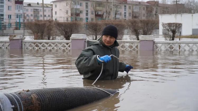 Олжас Бектенов су тасқынының жаңа кезеңіне дайын болуды ескертті