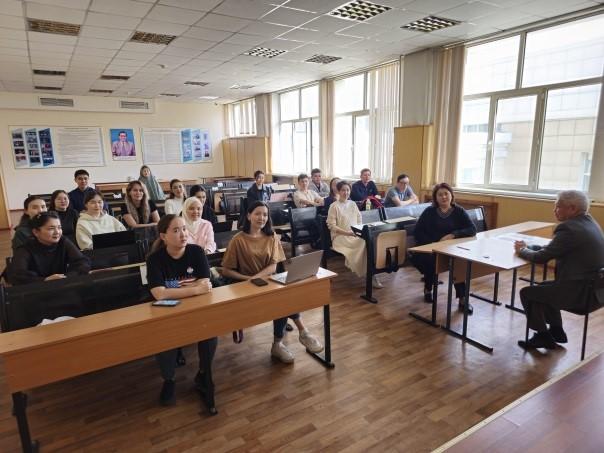 Ғылыми тағылымдама - жоғарғы оқу орындарының сенімді серіктестігінің кепілі