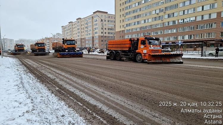 Астанада қыс мезгілінің басынан бері 3,3 млн текше метрден астам қар шығарылды