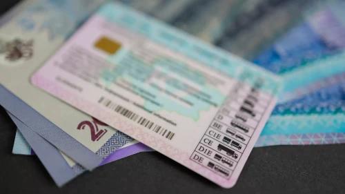 2026 жылдан бастап жүргізуші куәлігі чипсіз беріледі