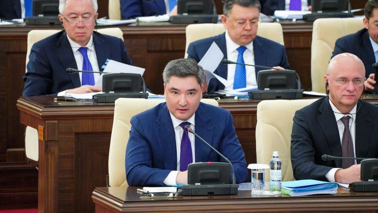 Олжас Бектенов: Үкімет пен Ұлттық банк инфляцияны тежеу жоспарын әзірлеп жатыр