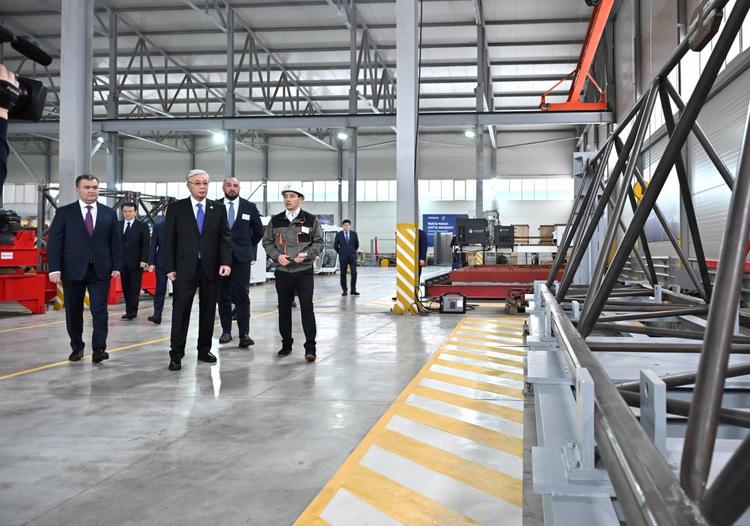 Мемлекет басшысы Tausogar зауытында болды