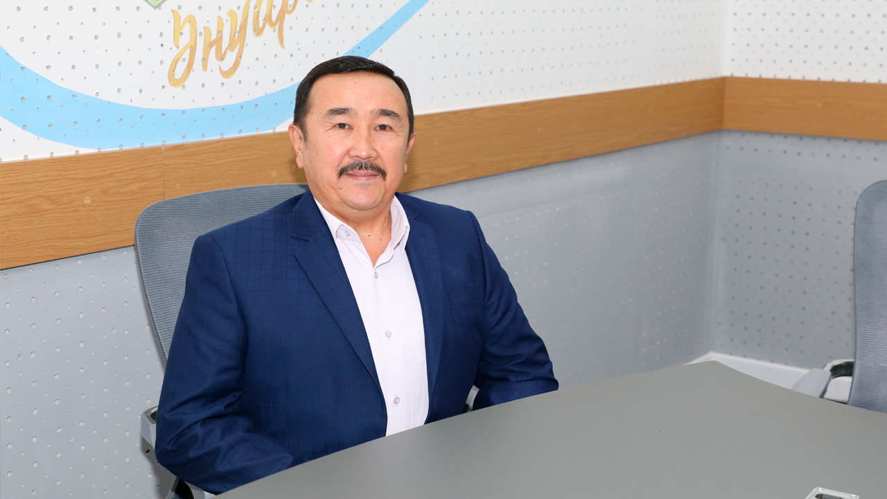 «БІЗ ҚАЛАЙ СӨЙЛЕЙМІЗ?» ОҢҒАР ҚҰРАЛДЫҢ ШЫҒАРМАШЫЛЫҒЫ ХАҚЫНДА