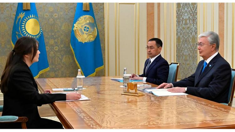 Мемлекет басшысы Бала құқықтары жөніндегі уәкіл Динара Зәкиеваны қабылдады