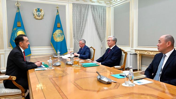Мемлекет басшысы Бақытжан Сағынтаевты қабылдады