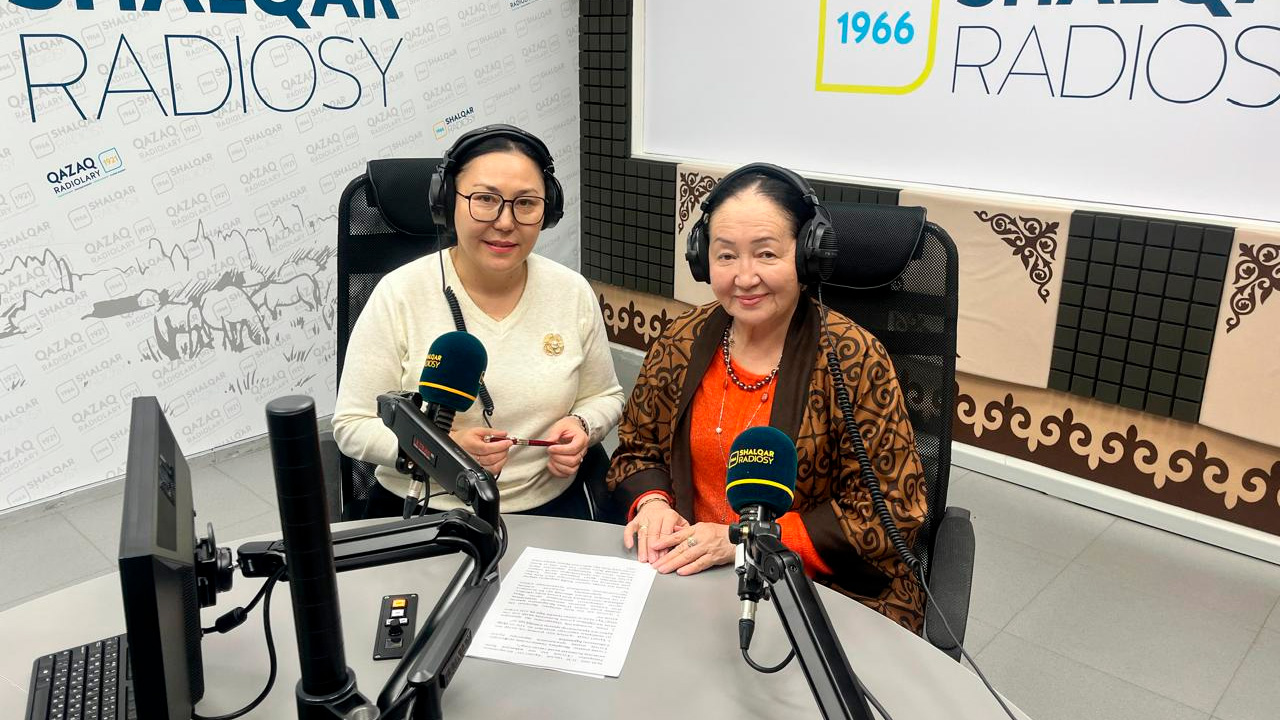 ҰЛТТЫҚ КОД ПЕН ЖАҺАНДЫҚ БІЛІМ: ҚАЗАҚТЫҢ БОЛМЫСЫН ҚАЛАЙ САҚТАП ОТЫР?