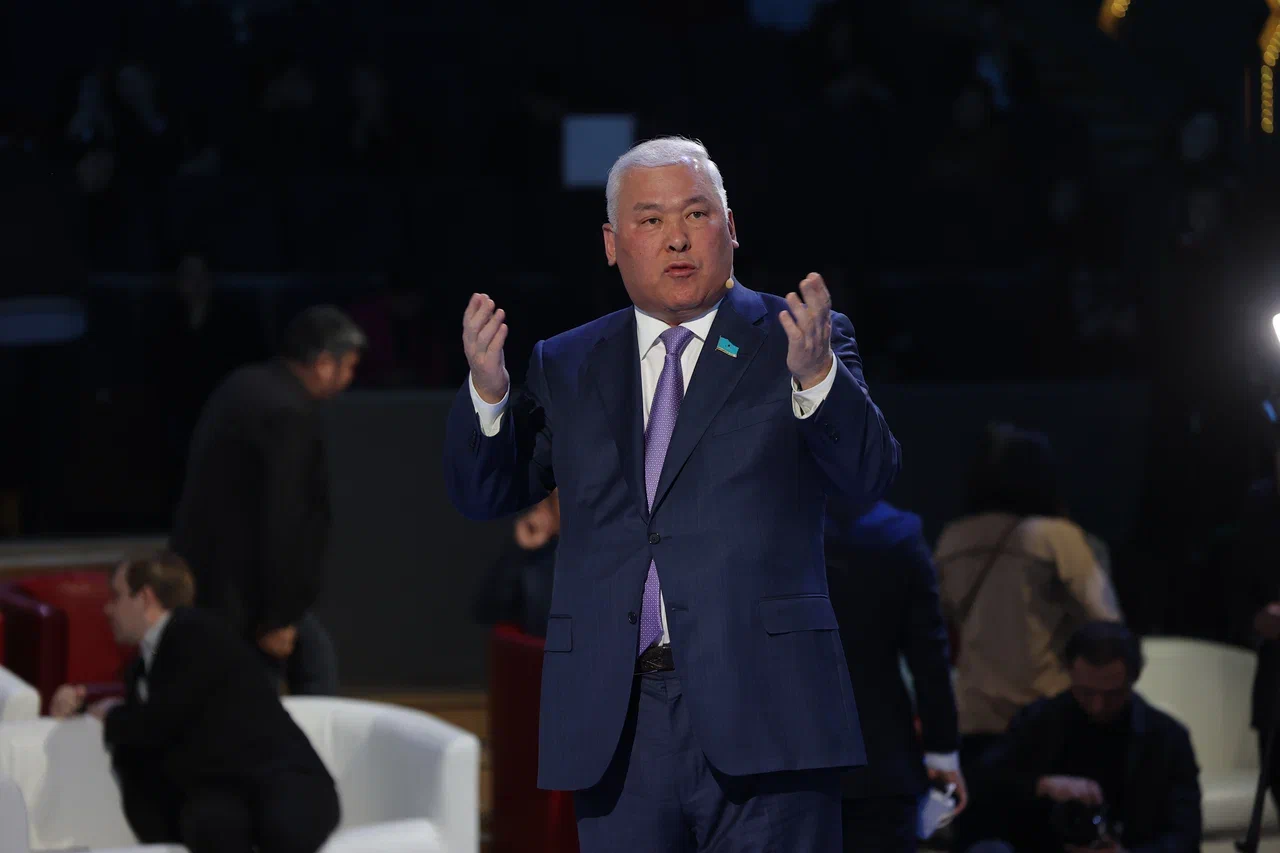 Депутат мектептердегі заңсыз уағыз бен көпәйелділік насихатына тосқауыл қоюды ұсынды