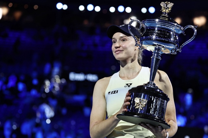 Елена Рыбакина ресми түрде әлемнің үшінші ракеткасы атанды