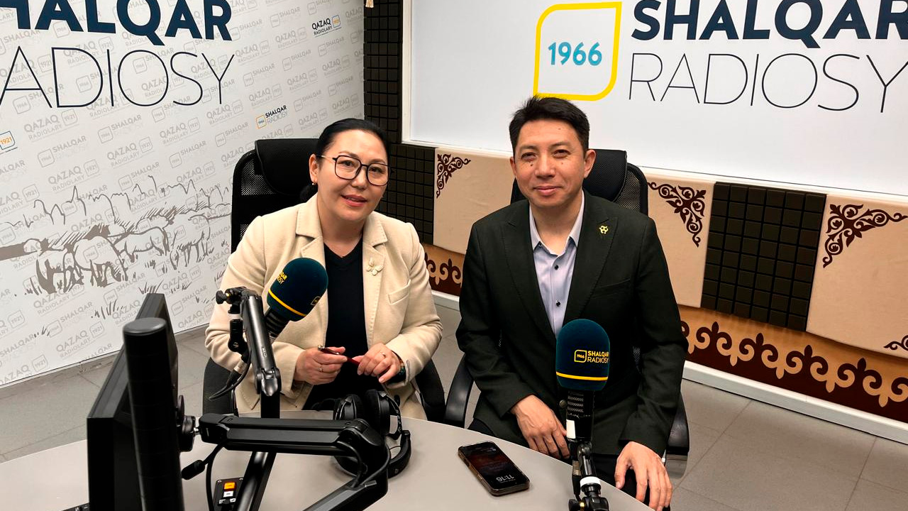 ҚАЗАҚ МЕДИАСЫНДАҒЫ ҰЛТТЫҚ ҚҰНДЫЛЫҚТЫ ДӘРІПТЕУ МӘСЕЛЕСІ