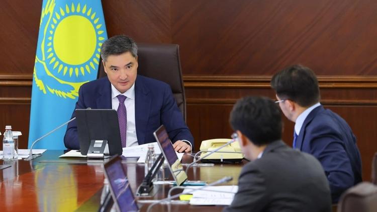 Ата-аналар баланың бос уақытын қалай өткізетінінен хабардар болуы керек – Премьер-министр